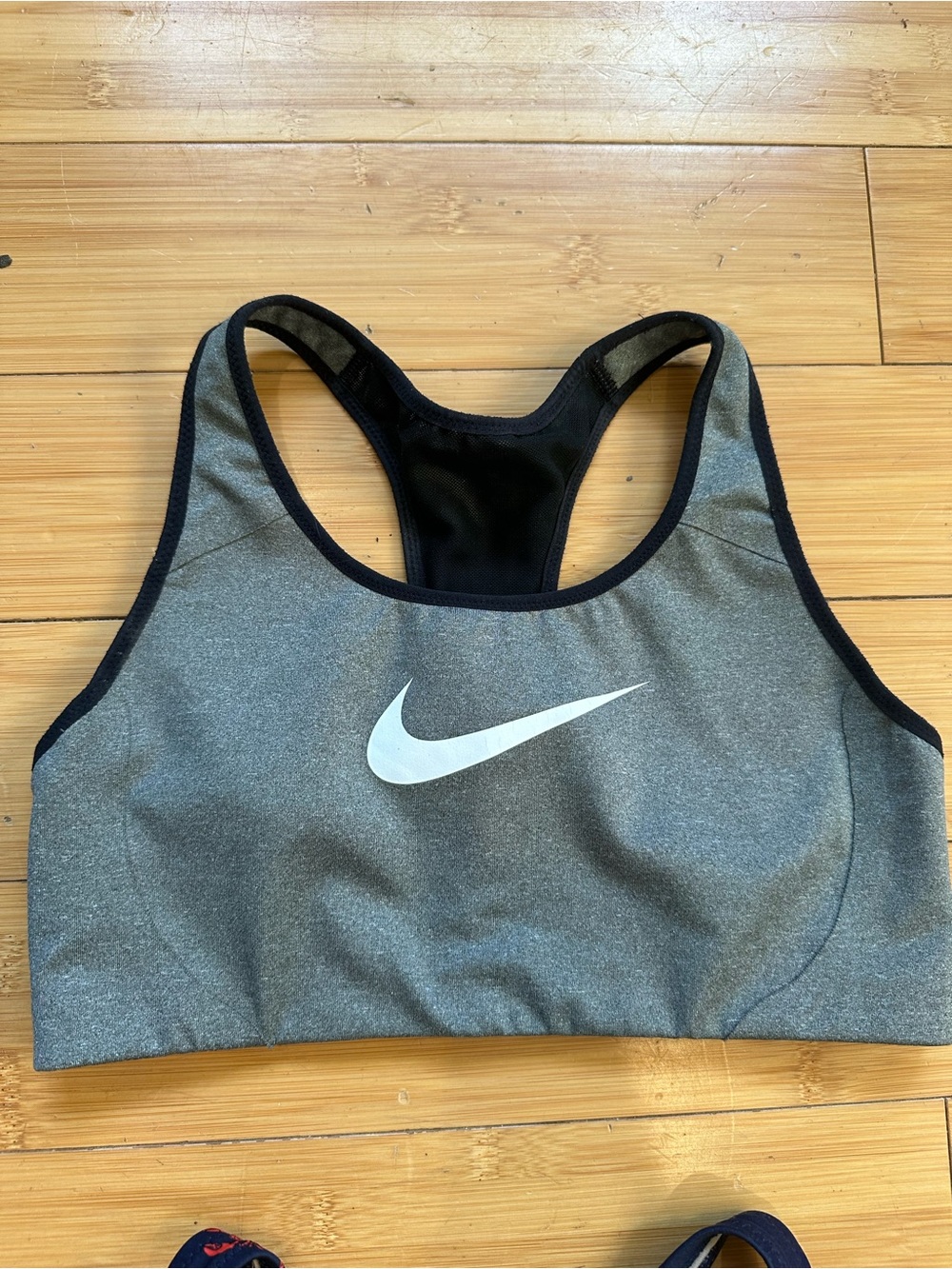 Top bundle - Picture 4 of 12